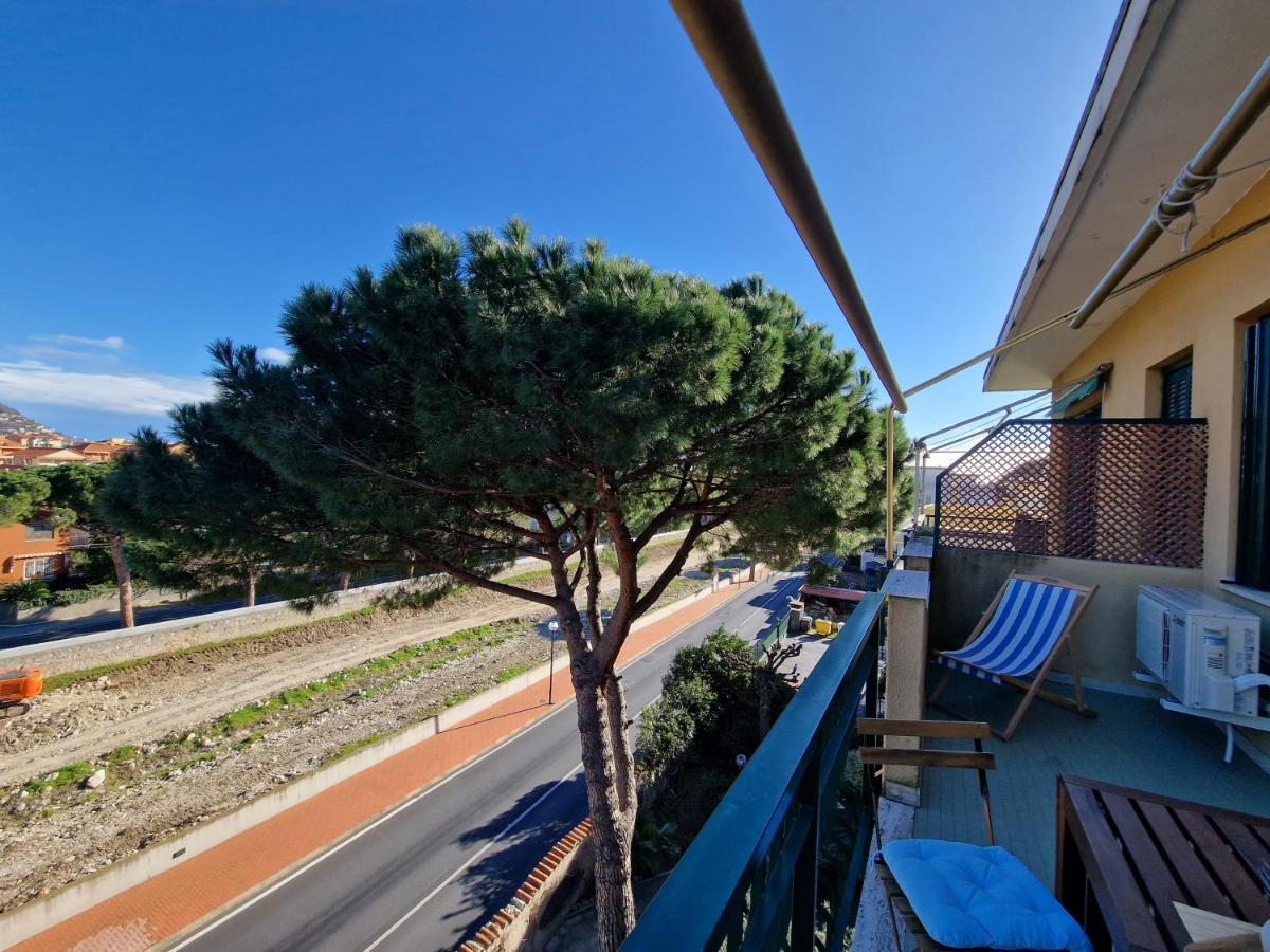 피에트라리구레 650 Metri Dal Mare - Wifi - Terrazzo - Piscina - A/C 아파트 외부 사진